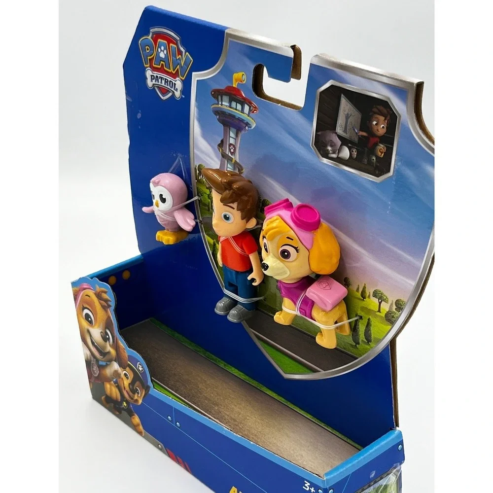 Paw Patrol Skye & Alex Porter 3-Piece Figure Set‎
